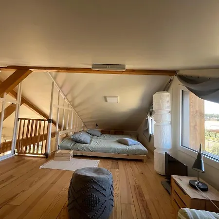Charmante Maison En Bois * Леон